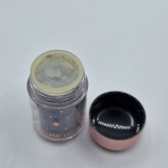 Colourpop x Kathleen Lights The Crab Zodiac Loose Pigment Eyeshadow - Picture 4 of 4